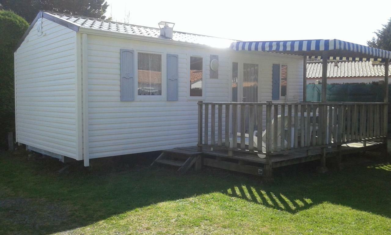 Le Logis 3 Etoiles Camping *